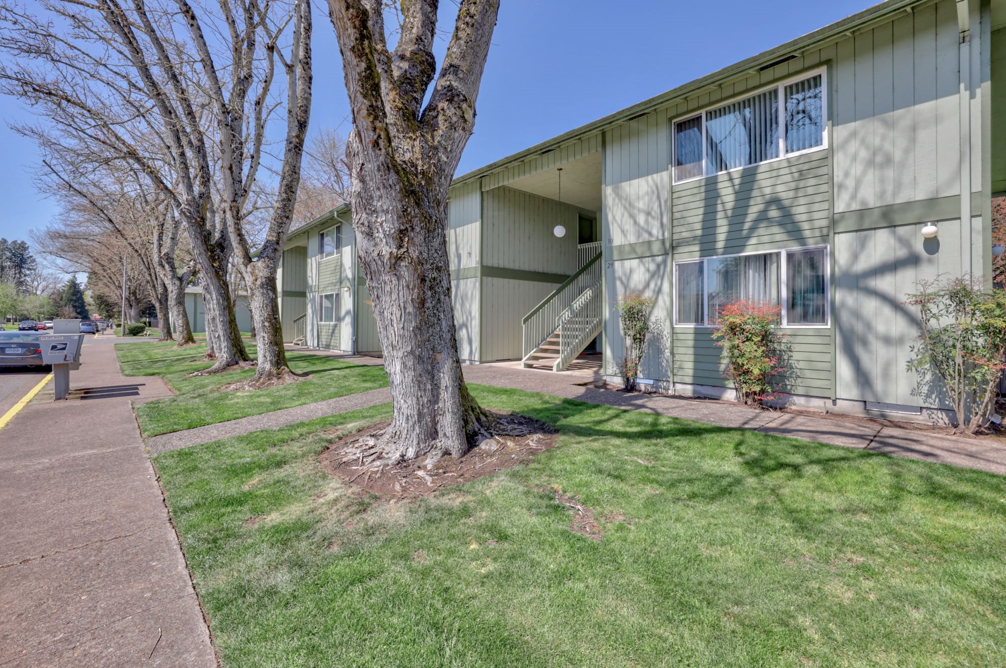 Photos and Video of Sequoia Apartments in Springfield, OR